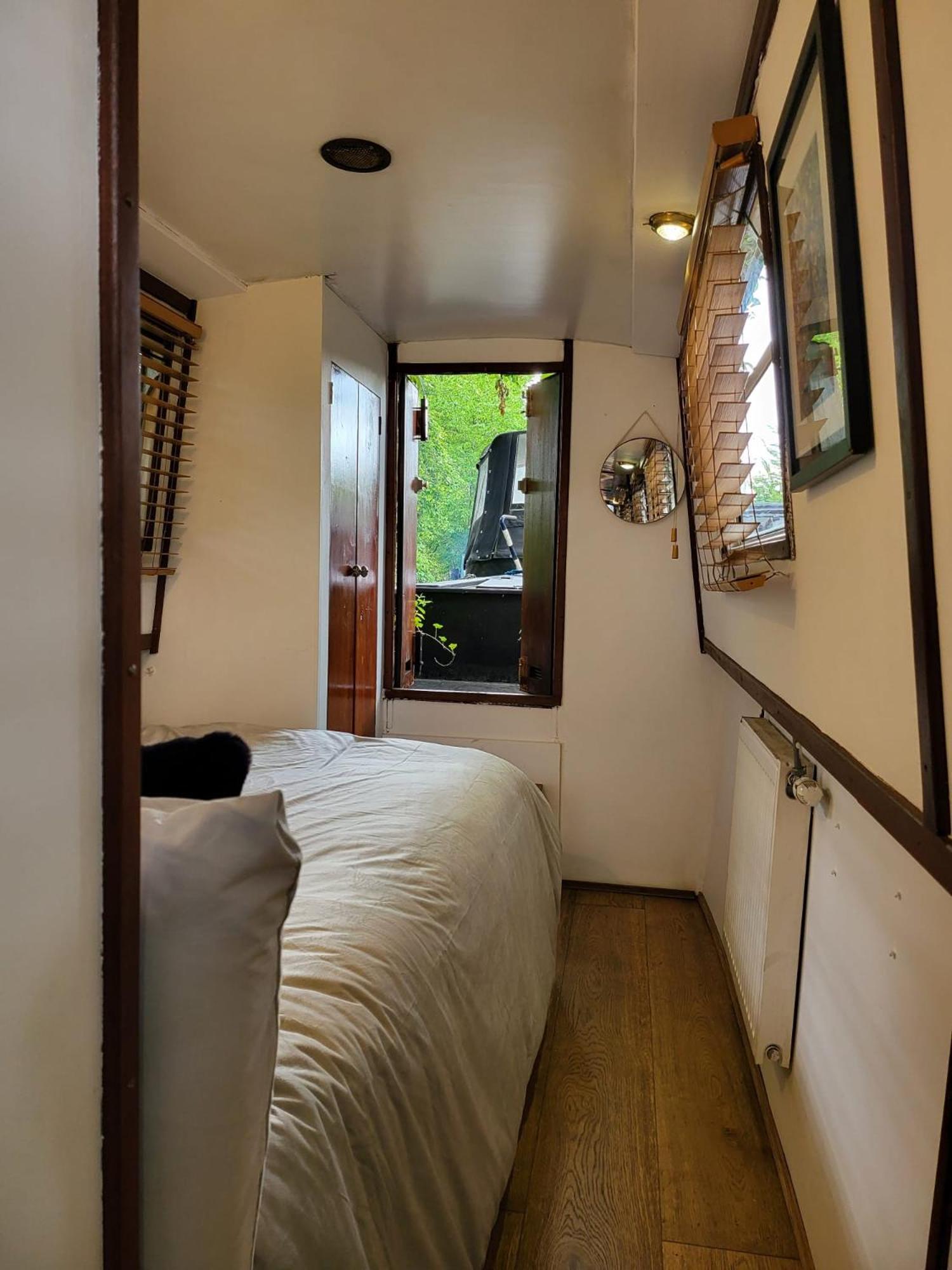 Lovely Canal Boat In Little Venice For Family & Friends London Eksteriør billede